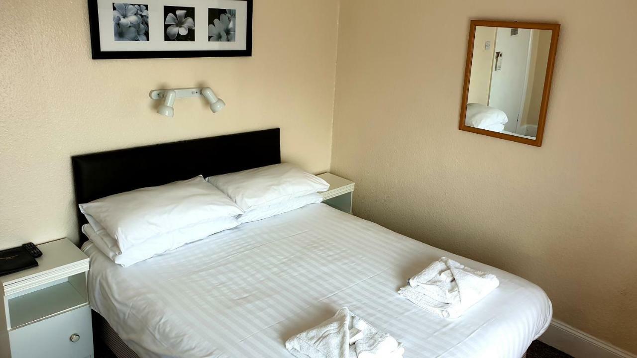 שנקלין Medehamstede Hotel מראה חיצוני תמונה