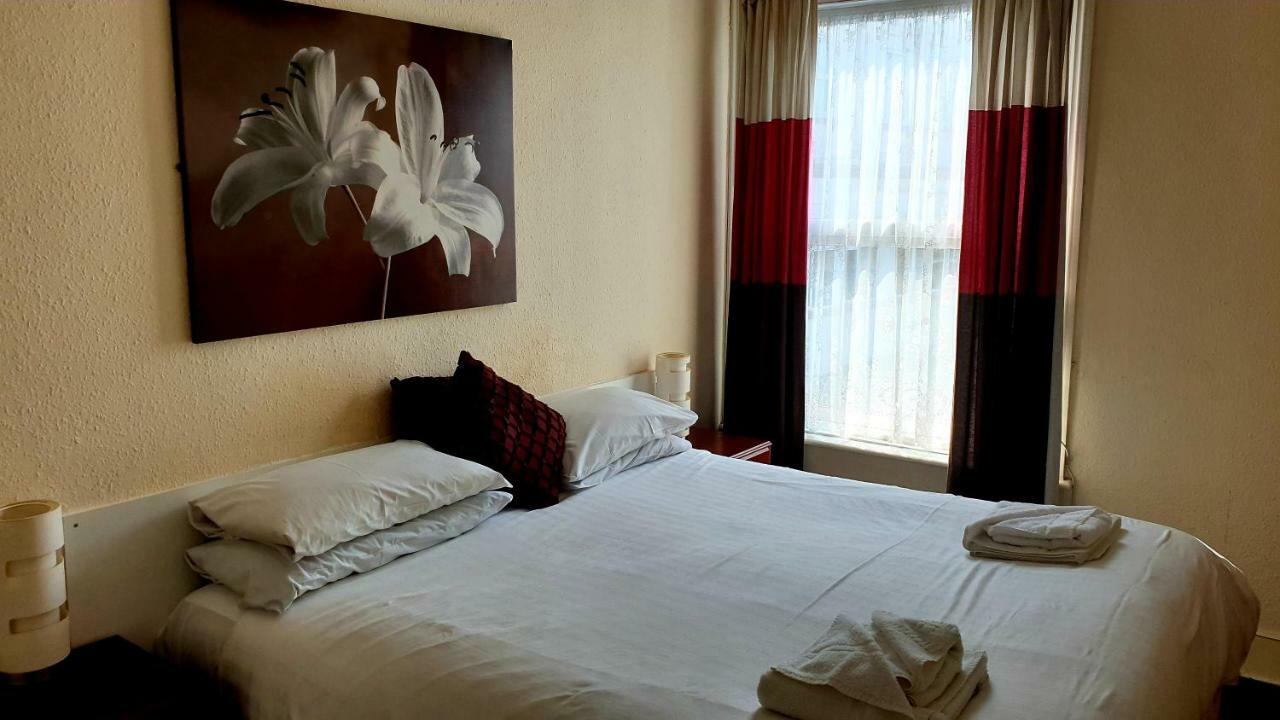 שנקלין Medehamstede Hotel מראה חיצוני תמונה